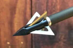 bowhunters broadhead arrow tips for hunting big game