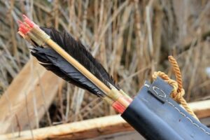 why use feathers for your arrow fletchings